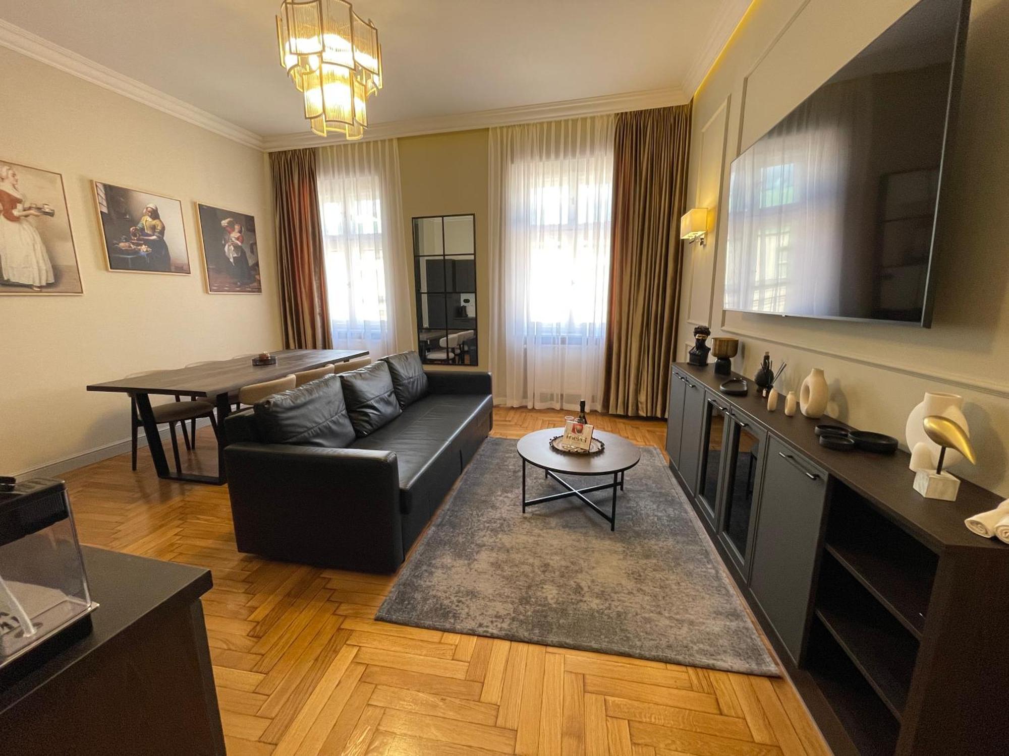 Crown Pearl - Wonderful Apartment, 110Scm, 4 Rooms Krasków Eksteriør bilde