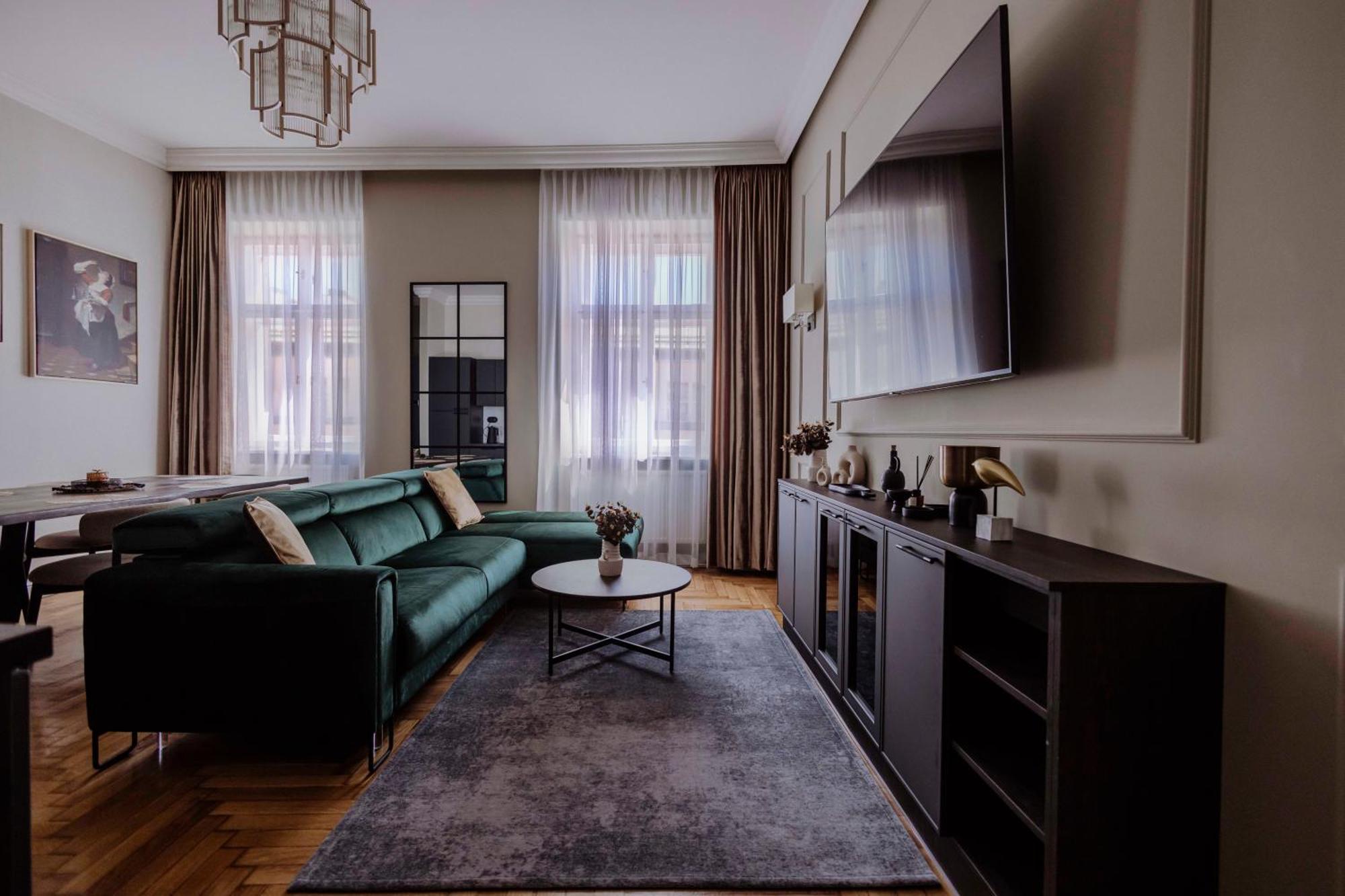 Crown Pearl - Wonderful Apartment, 110Scm, 4 Rooms Krasków Eksteriør bilde