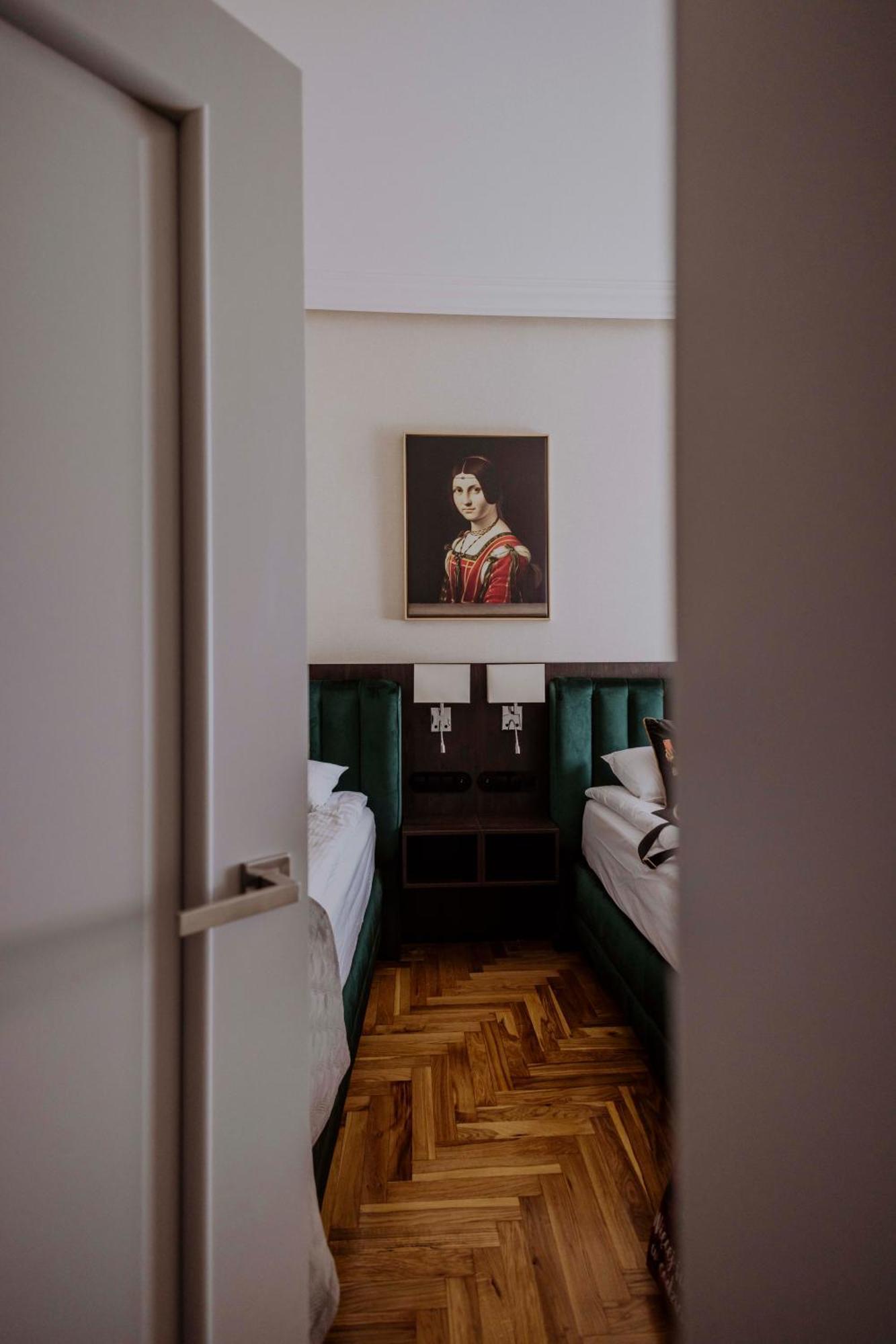 Crown Pearl - Wonderful Apartment, 110Scm, 4 Rooms Krasków Eksteriør bilde